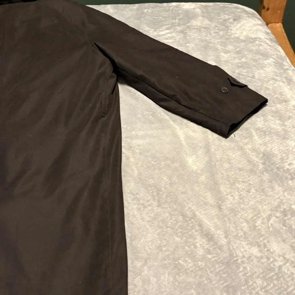 Newport Harbor Mens Trench Coat 44R Black All Weather Lining Long